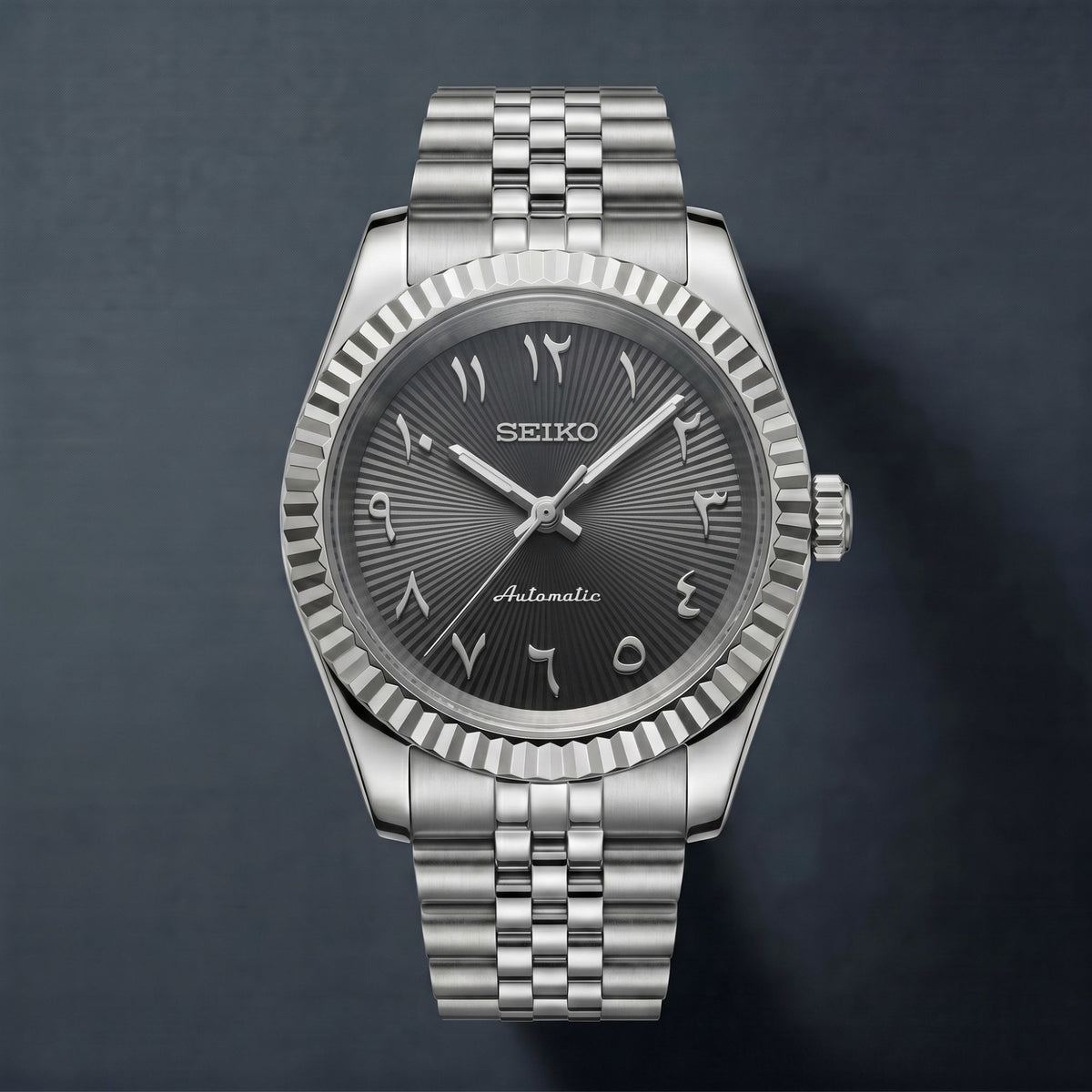 Horalys - Montre Seiko Mod Datejust Arabic Noir Bracelet Argent